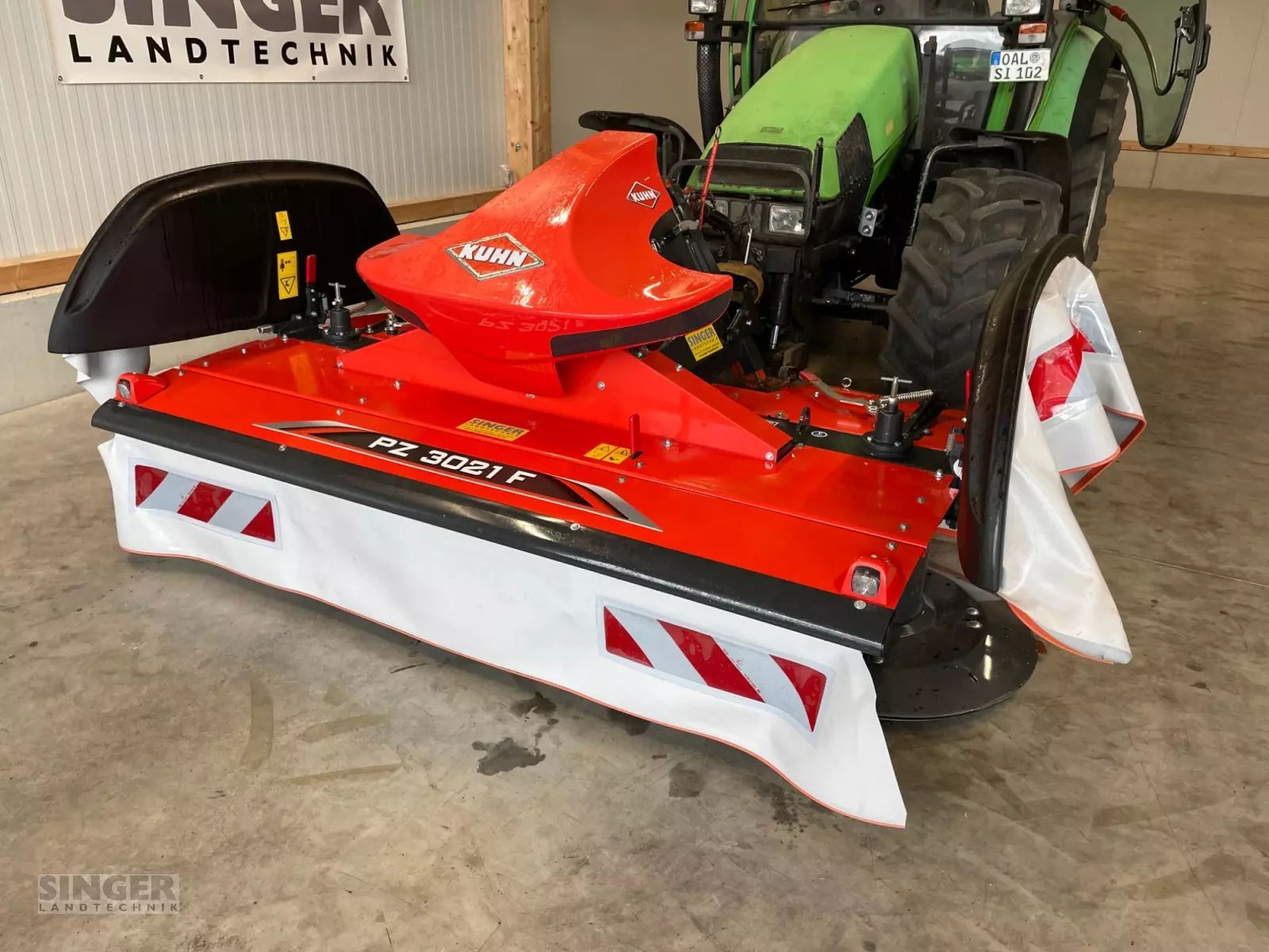 Kuhn PZ 3021 F Mower €12,437