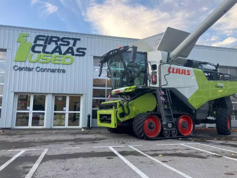 Claas Trion 750 Terra Trac Combine harvester €325,000