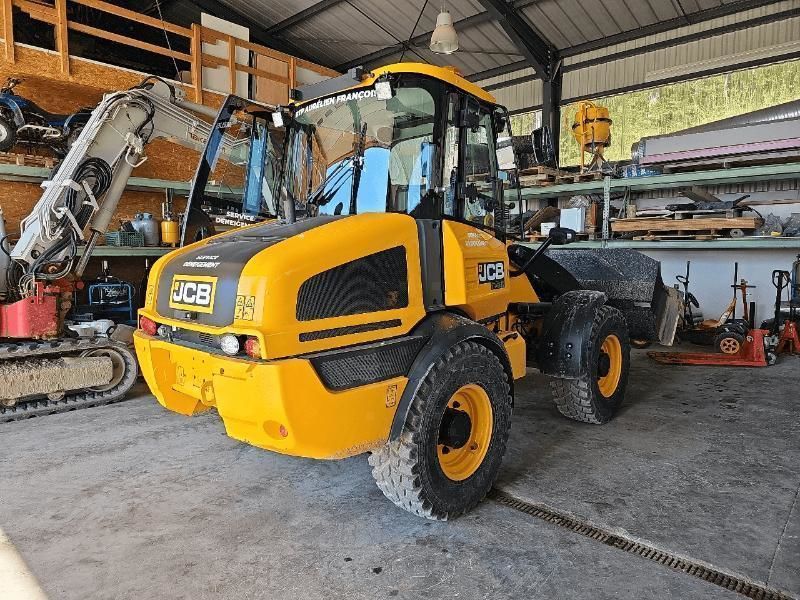 E-FARM: JCB 409 - Radlader - id 3JB7PDE - 50.000 € - Baujahr: 2021 - Abgelesene Motorstunden: 950,Frankreich