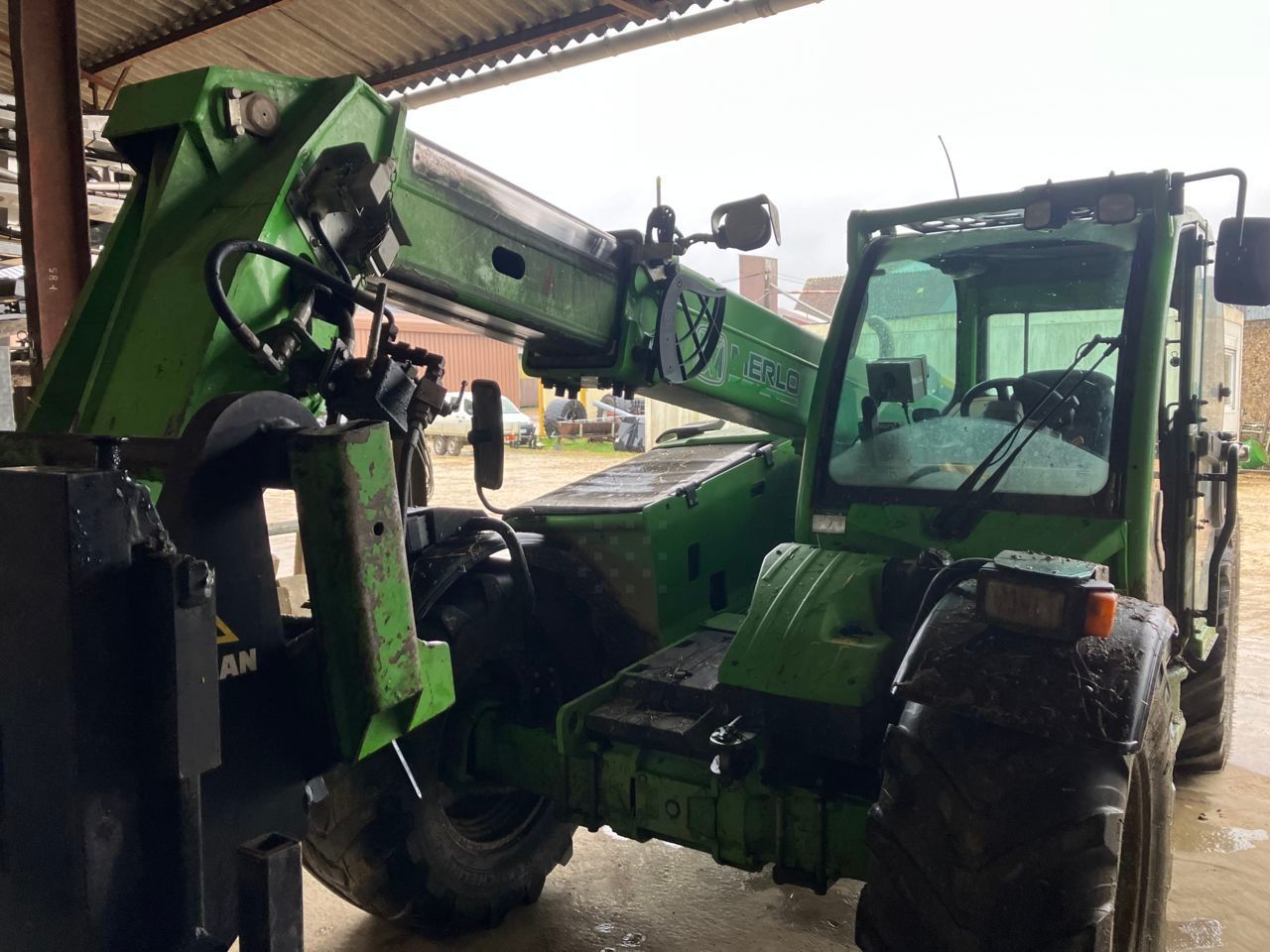 E-FARM: Merlo tf 35.7 cs - Telescopici - id W2R8P1A - 40.500 € - Anno di costruzione: 2017 - Ore: 3.800,Potenza del motore: 115,Francia