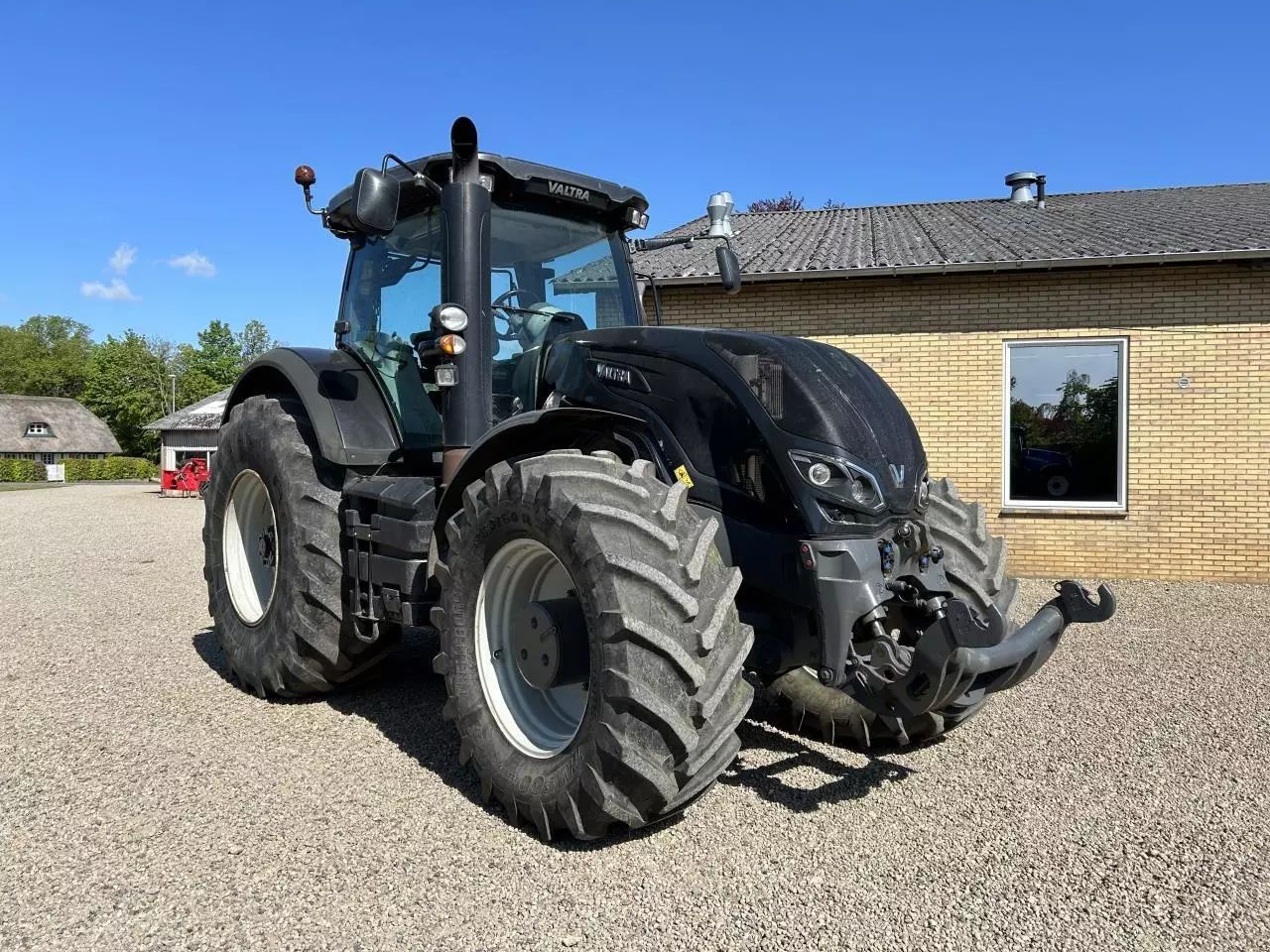 Valtra S 374 Tractor 70.258 €