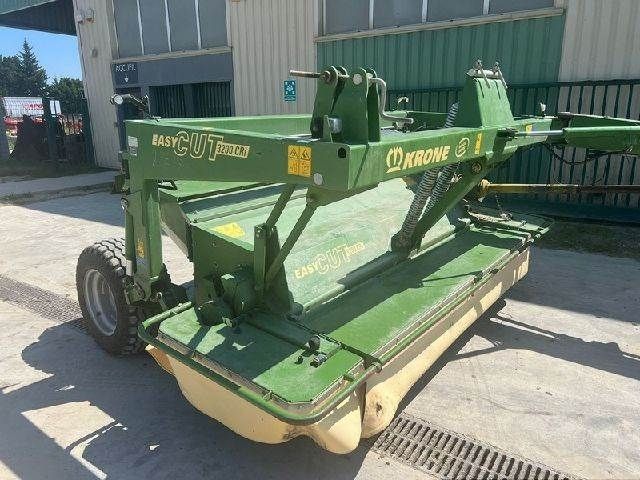 E-FARM: Krone easy cut 3200 - Faucheuse - id 4U7IRIS - 13 000 € - Année: 2017 - France