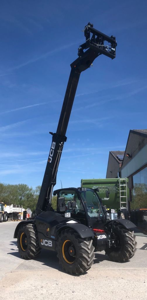 JCB 542-70 Ładowacz teleskopowy 129 500 €