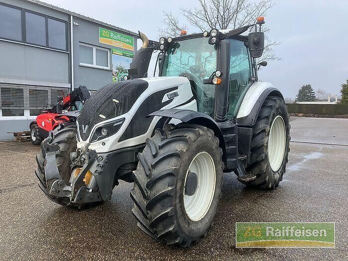 Valtra T 174 Tractor €69,748