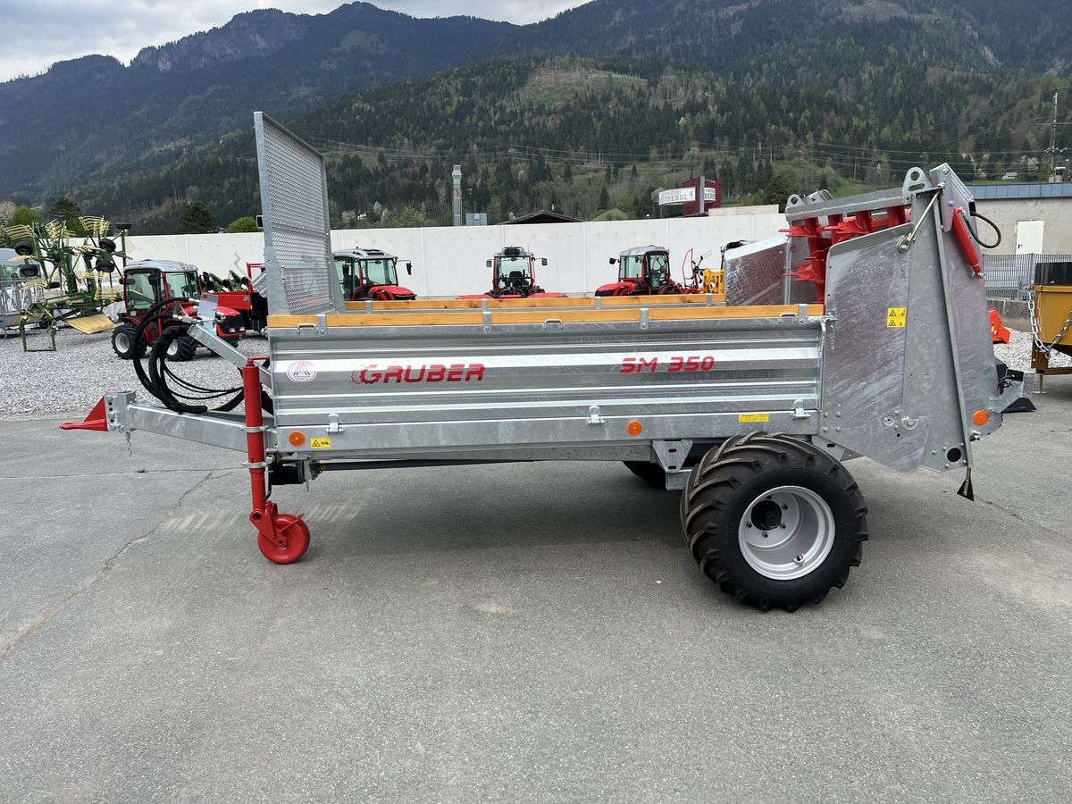 E-FARM: Gruber sm 350t - Mist- und Kompoststreuer - id BSPNJVY - Baujahr: 2024 - Österreich