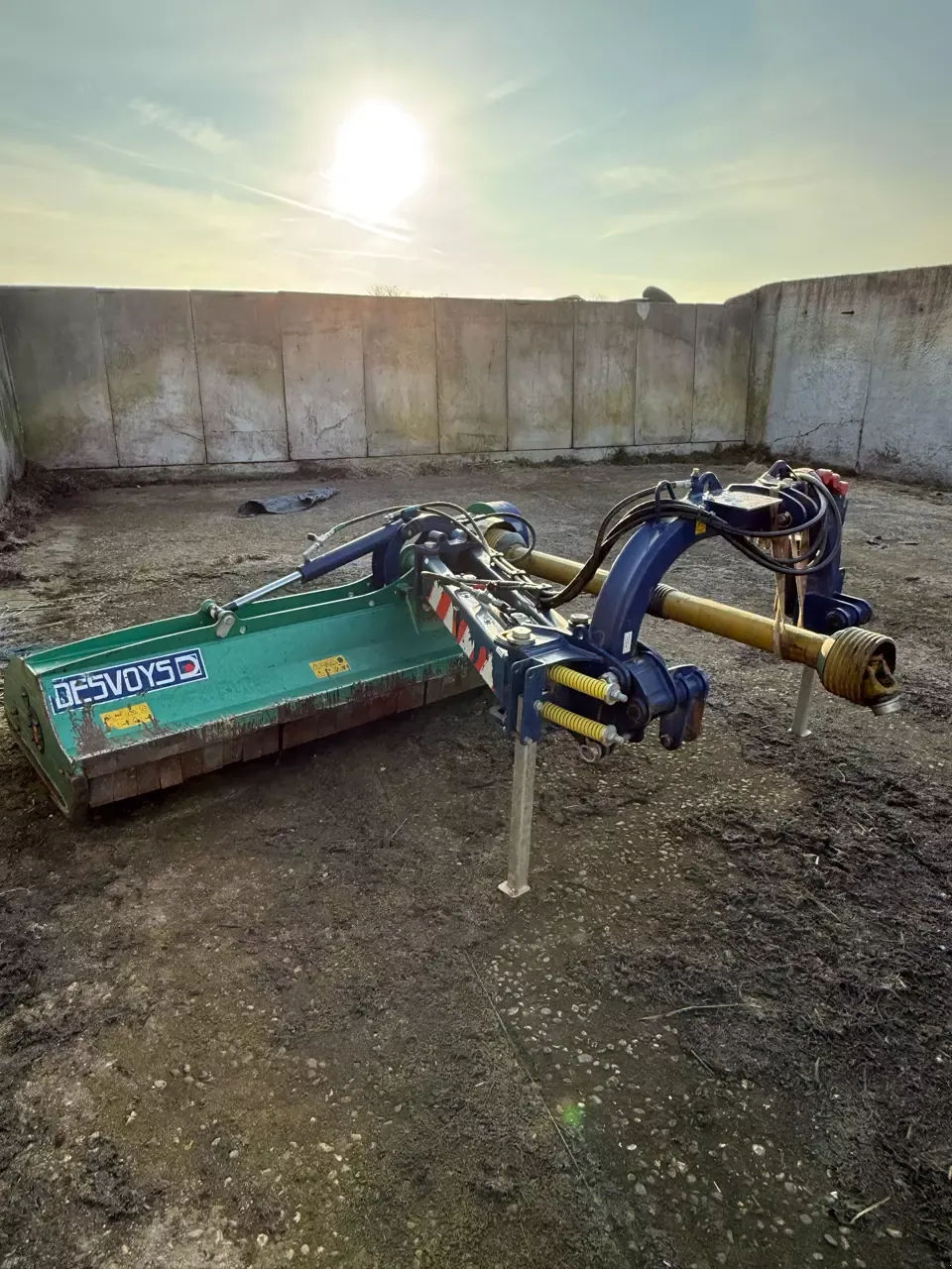 E-FARM: Desvoys dmf entreprise 2,20 - Épareuse - id FWJWHDM - 9 500 € - Année: 2021 - France