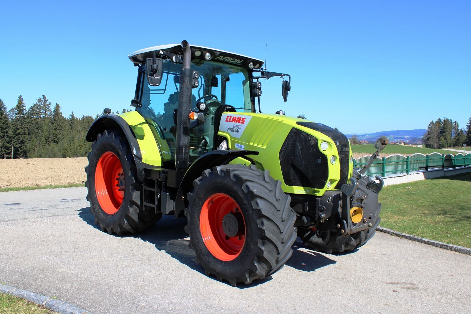 E-FARM: Claas Arion 650 CMATIC - Tracteur - id 4HKPNJP - 60 417 € - Année: 2016 - Lecture du nombre d'heure: 5 650,Puissance du moteur (chevaux): 184,Autriche