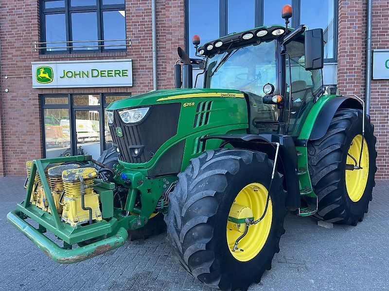E-FARM: John Deere 6215 R - Traktor - id TG1XTEZ - 49.890 € - Baujahr: 2015 - Abgelesene Motorstunden: 12.570,Motorleistung (PS): 215,Deutschland