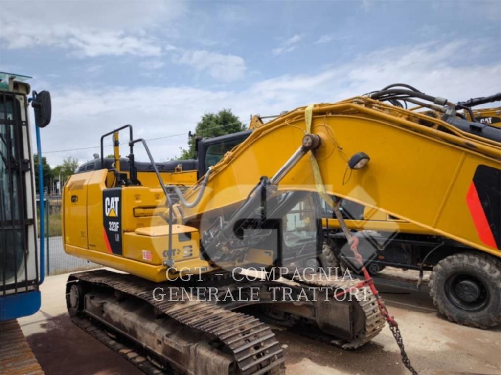 Caterpillar 323f Raupenbagger 110.000 €