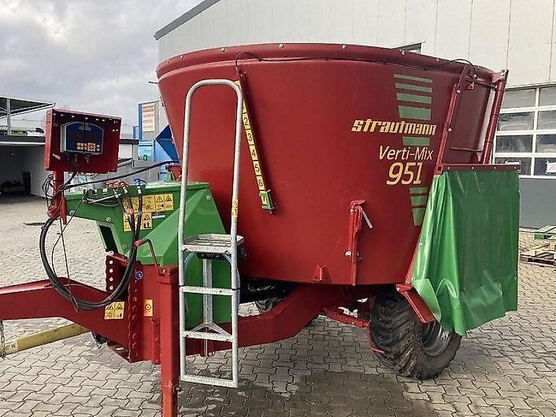 E-FARM: Strautmann Verti-Mix 951 - Futtermischwagen - id FIJHMAI - 22.000 € - Baujahr: 2021 - Deutschland