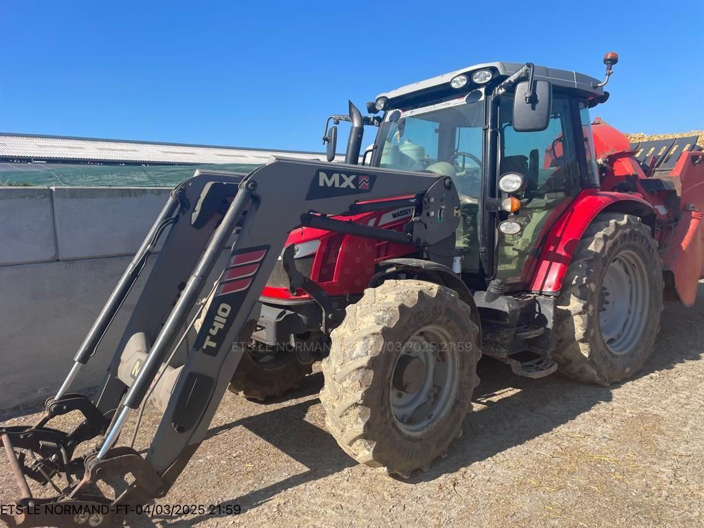E-FARM: Massey Ferguson 5608 - Traktor - id UU6QB6E - 22.000 € - Baujahr: 2014 - Abgelesene Motorstunden: 12.000,Motorleistung (PS): 85,Frankreich