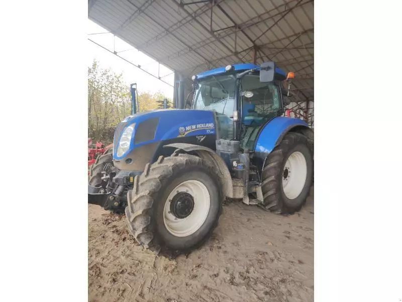New Holland T7.200 Tractor €50,000