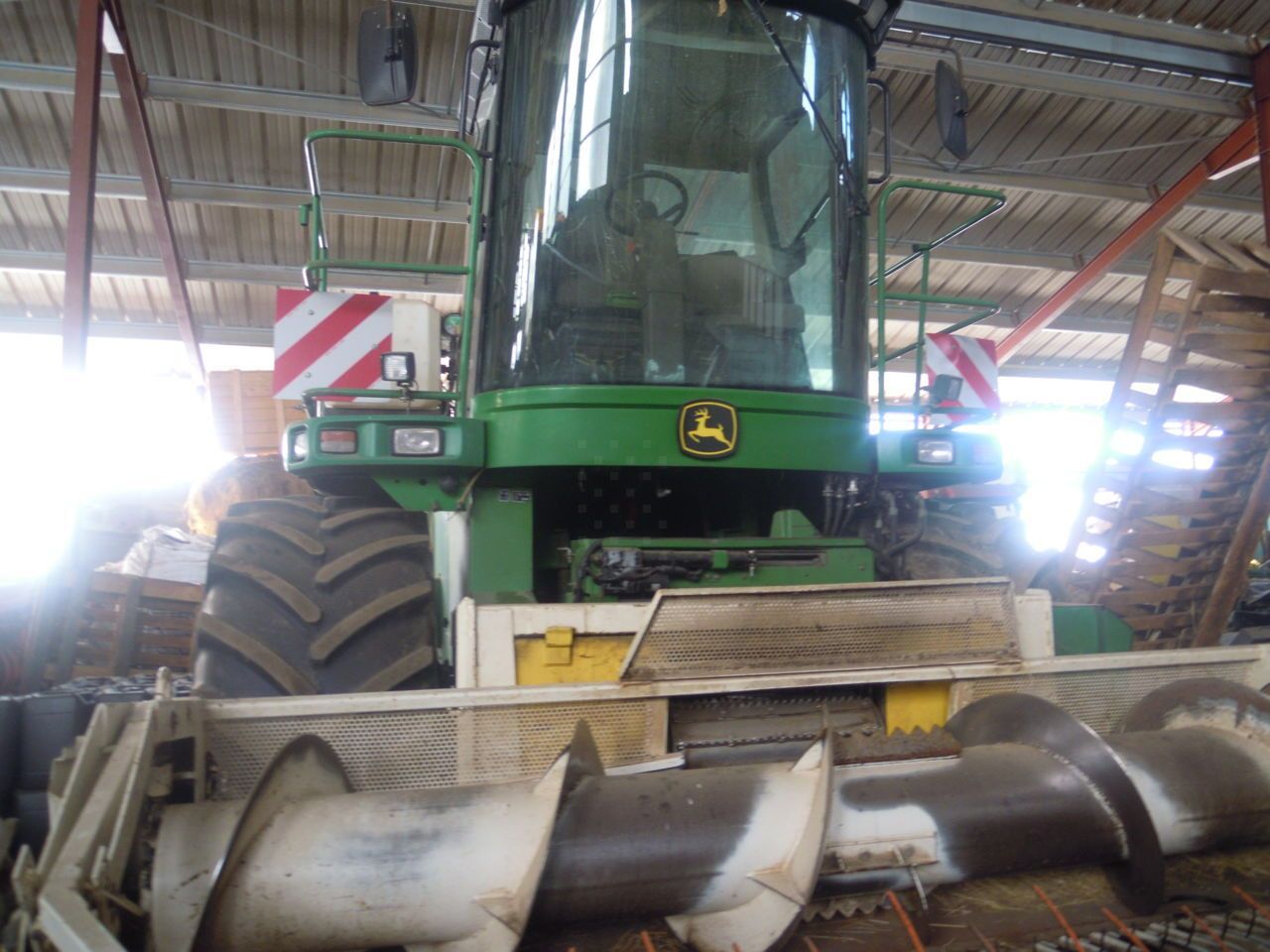 John Deere 7400 Sieczkarnia samobieżna 55 000 €