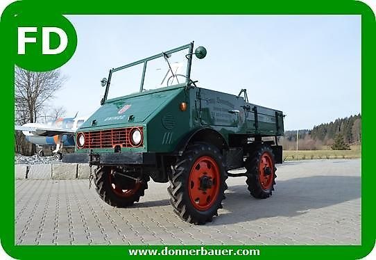 Mercedes-Benz böhringer unimog aus baujahr 1950 Vehículo de motor