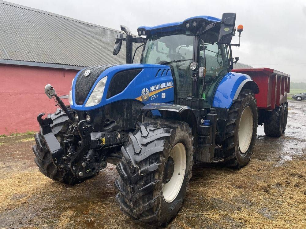 New Holland T7.210 Traktor 72 262 €