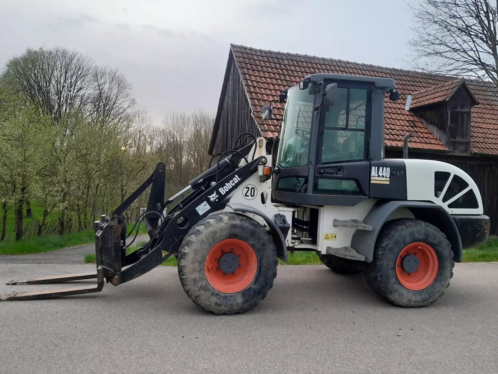 E-FARM: Bobcat al 440 - Wheel loader - id QHSVRZH - €27,500 - Year of construction: 2008 - Engine hours: 5,300,Germany