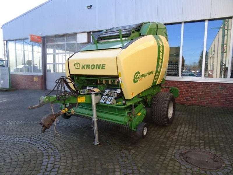 Krone Comprima V 180 XC baler €27,900