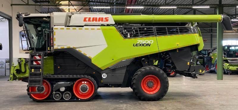 E-FARM: Claas Lexion 7500 - Moissoneuse-batteuse - id VGDPEVK - Année: 2023 - Lecture du nombre d'heure: 119,Puissance du moteur (chevaux): 462,Allemagne