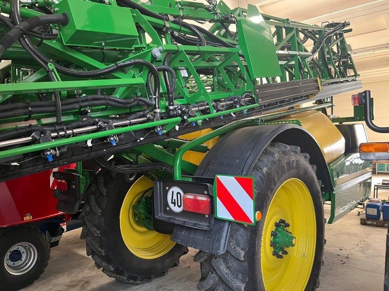 John Deere R 944 i sprayers €125,500