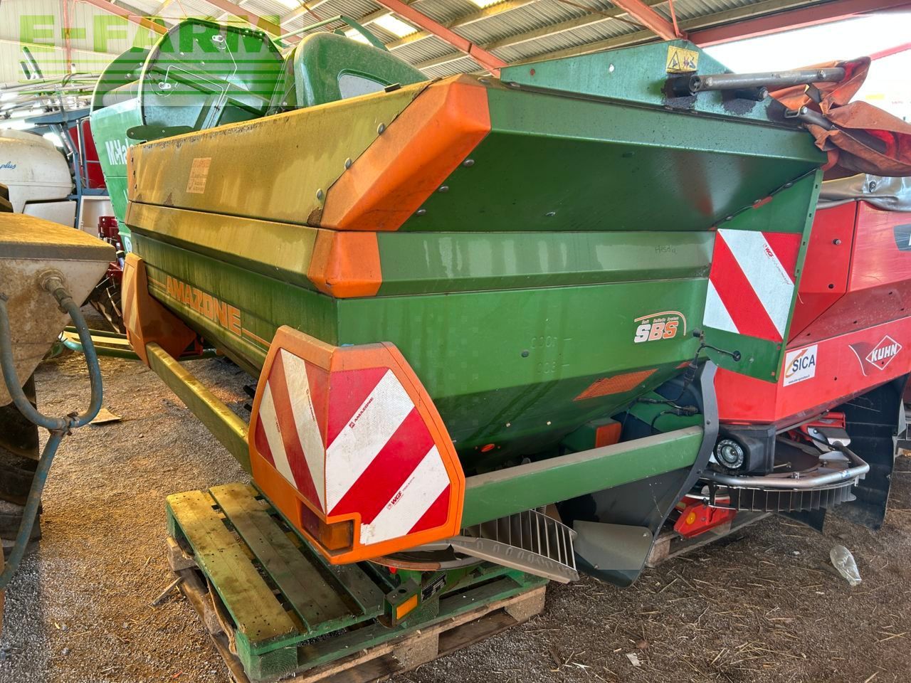 Amazone zam profis 3000 Fertiliser spreader €6,500