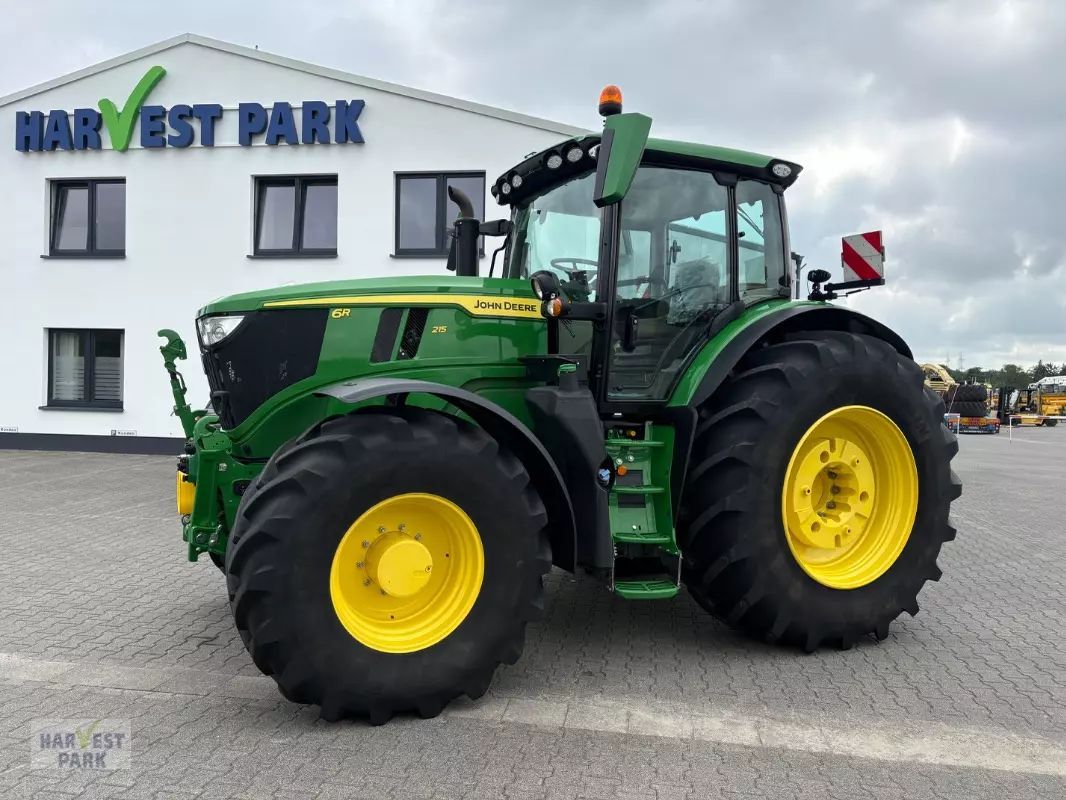 John Deere 6R 215 Tractor €159,500