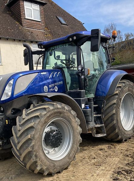 E-FARM: New Holland T7.270 - Traktor - id AZL1WHA - Baujahr: 2023 - Vereinigtes Königreich
