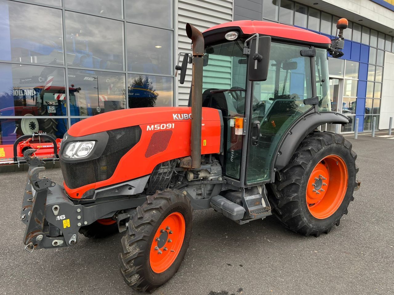Kubota M5091 Tractor €36,000