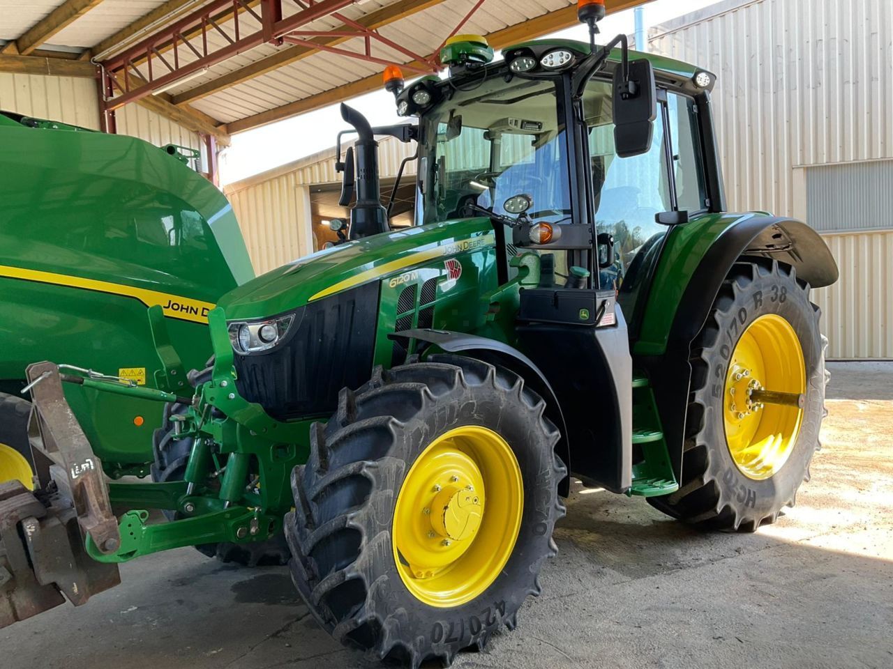 John Deere 6120 M Tracteur 100 000 €