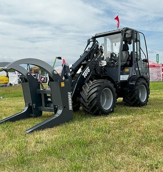 Toyo 839-h kabine inkl. holzgreifer euro aufnahme radlader Wheel loader €35,990