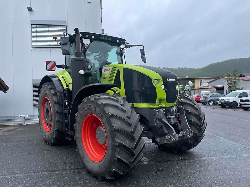 E-FARM: Claas Axion 930 - Tracteur - id PMF7KZQ - 227 000 € - Année: 2021 - Lecture du nombre d'heure: 400,Puissance du moteur (chevaux): 355,Allemagne