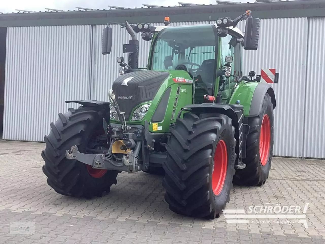 E-FARM: Fendt 724 Vario ProfiPlus - Τρακτέρ - id W9IV1BH - 174.885 € - Χρονία: 2021 - Μετρητής ωρών: 2.247,Ισχύς κινητήρα: 238,Γερμανία