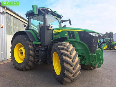 E-FARM: John Deere 7R 330 - Tractor - id KSPVVRF - Year of construction: 2022 - Engine hours: 1,700,Engine power (HP): 330,France