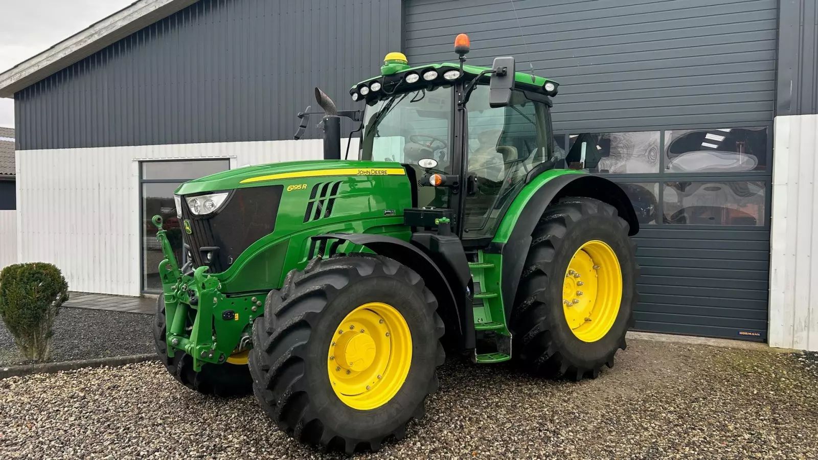 John Deere 6195 R Trattore 107.036 €