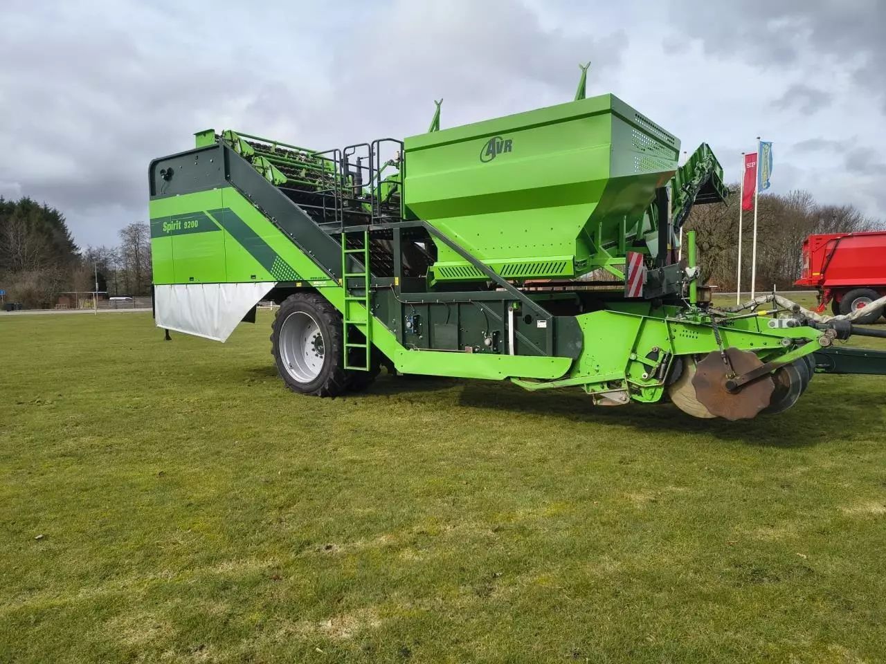 AVR spirit 9200 Kombajn do ziemniaków 199 504 €
