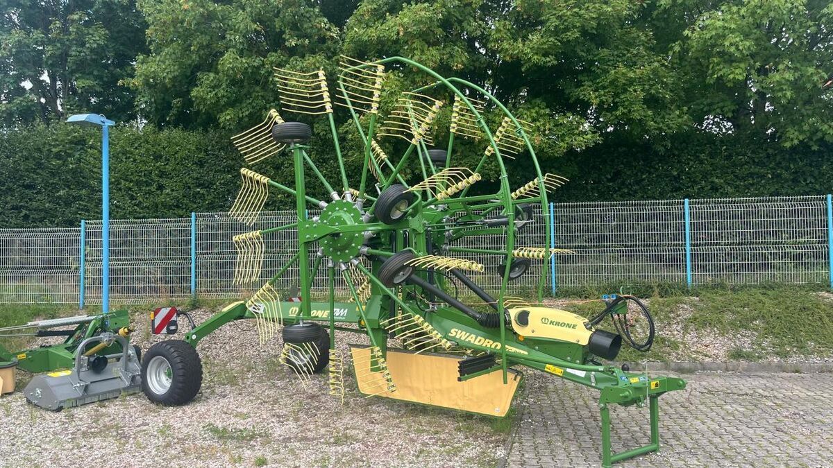 Krone Swadro TC 880 Tedder €28,992