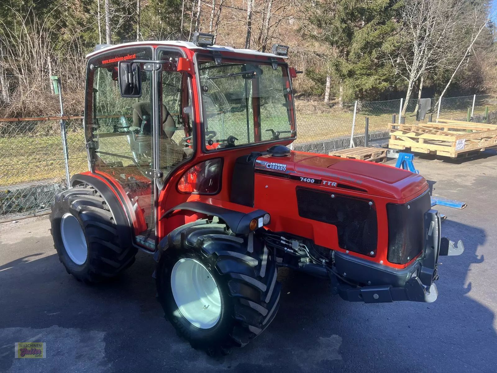 E-FARM: antonio carraro ttr 7400 - Tracteur - id 33K5WLY - 43 805 € - Année: 2002 - Lecture du nombre d'heure: 4 352,Puissance du moteur (chevaux): 64,Autriche