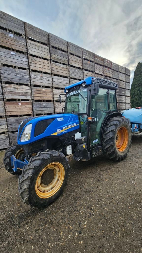 New Holland T4.90 F Tractor 36.000 EUR