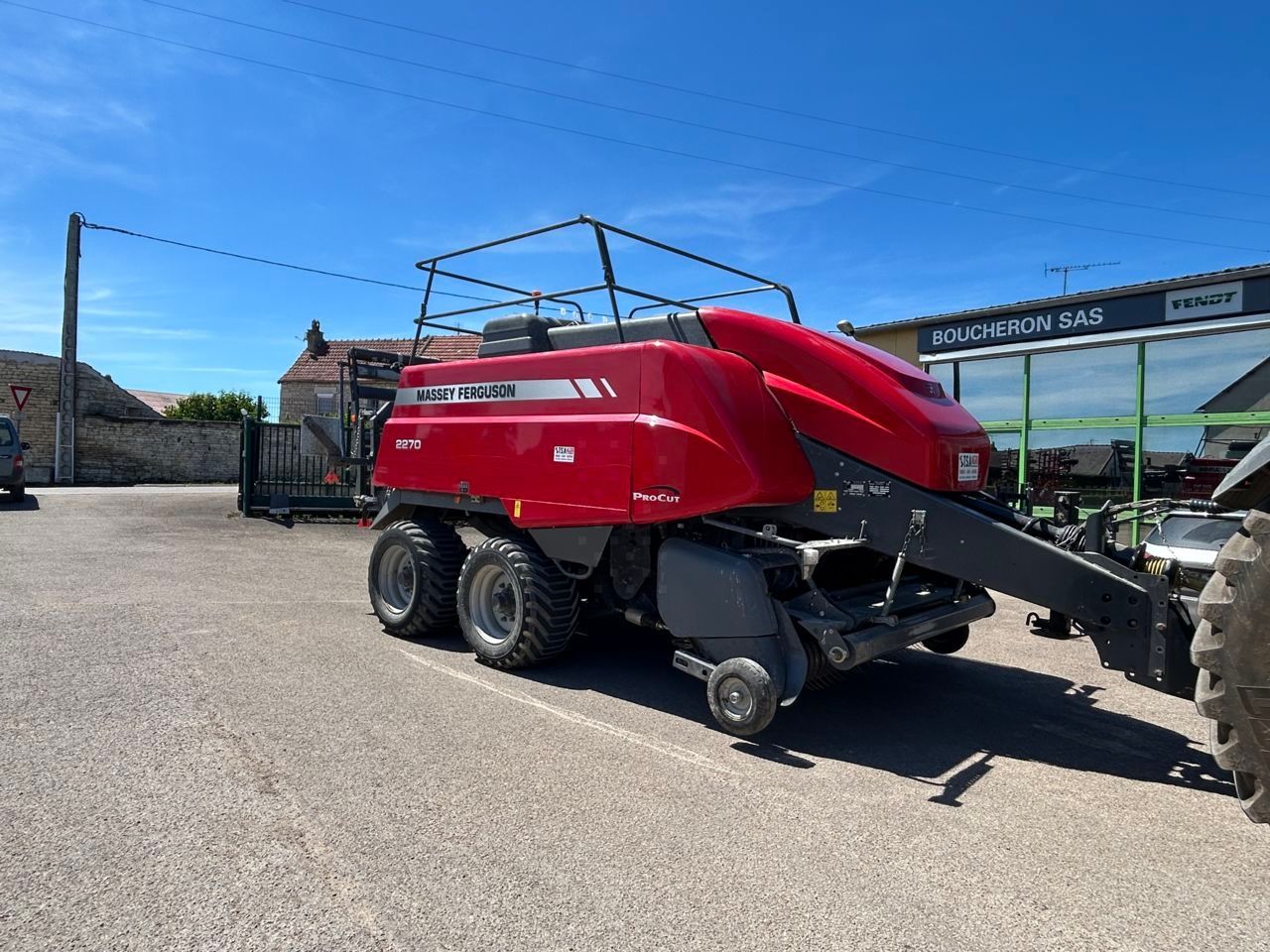 Massey Ferguson 2270 Balownica 75 000 €
