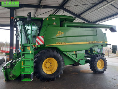 E-FARM: John Deere 9780 CTS - Combine harvester - id ZXL2WIY - €52,000 - Year of construction: 2002 - Engine hours: 3,472,France