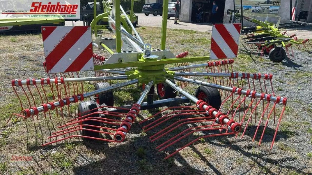 Claas Liner 370 Tandem Rake €6,200