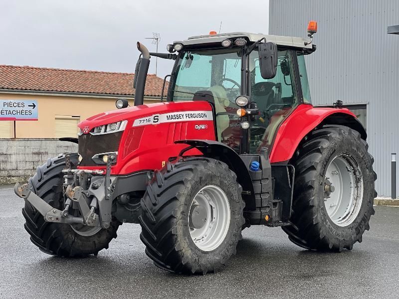 Massey Ferguson 7716 S Tractor €69,000