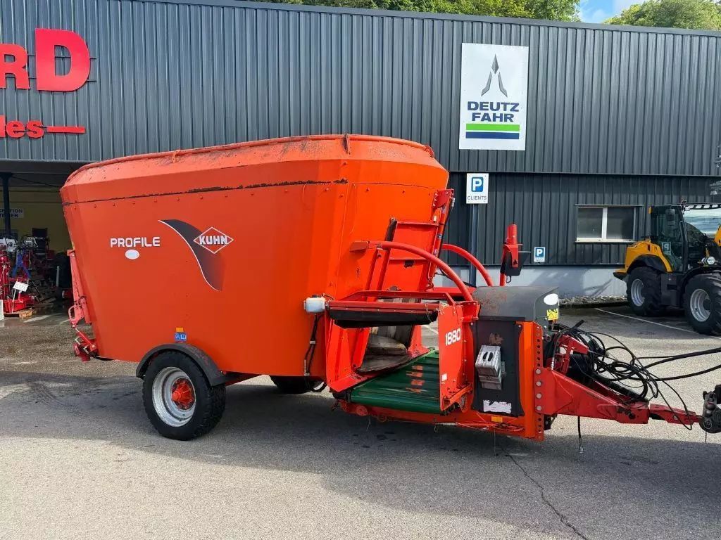 Kuhn profile 1880 Carro miscelatore 24.000 €
