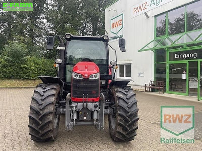 E-FARM: Massey Ferguson 5711M - Tractor - id DMNLLTD - €54,622 - Year of construction: 2022 - Engine hours: 1,200,Engine power (HP): 109,Germany