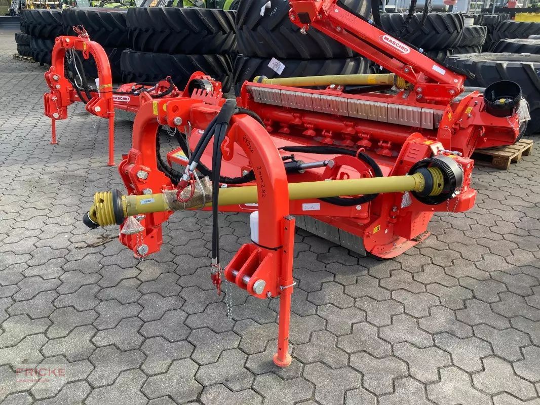 E-FARM: Maschio giraffa xl 210 se - Topper - id UCGWD1M - 8990 € - Año: 2023 - Alemania