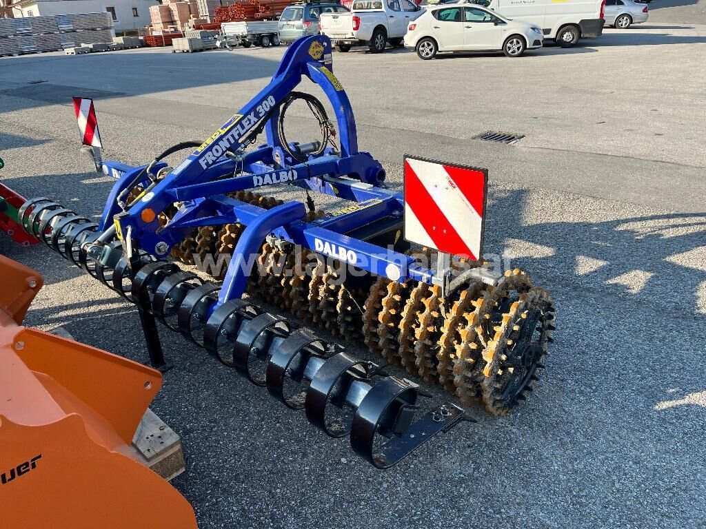 E-FARM: DAL-BO frontflex crosskill 60cm "vorführer" - Prensas y rodillos - id 7QF67RP - 8750 € - Año: 2024 - Austria