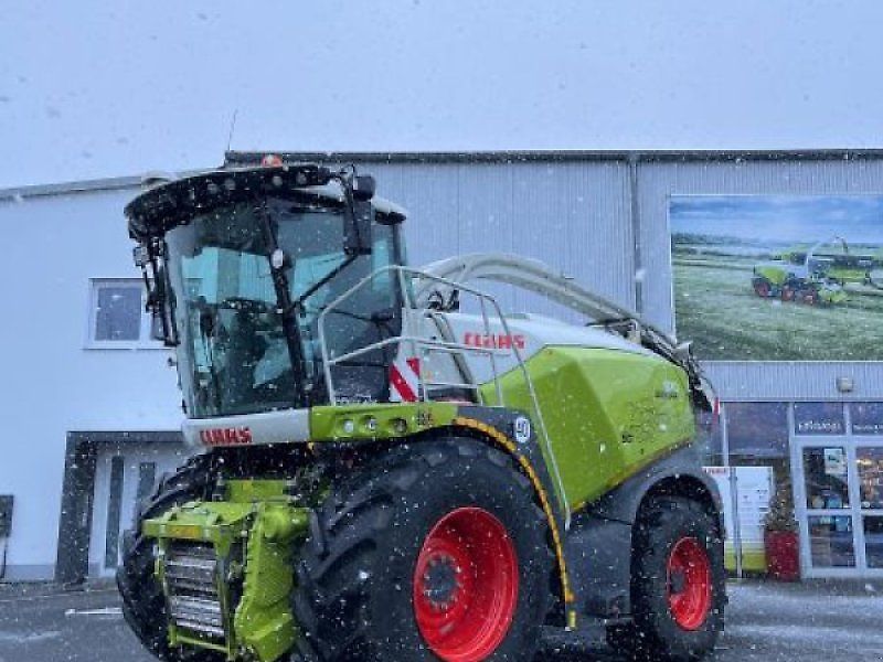 Claas Jaguar 970 Self propelled forage harvester €329,990