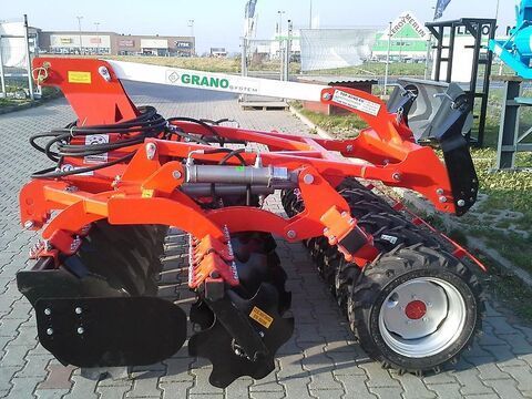 E-FARM: top-agro grano-system scheibenegge reifenpacker + deichse - Disc harrow - id PFZETRT - €8,790 - Year of construction: 2024 - Poland