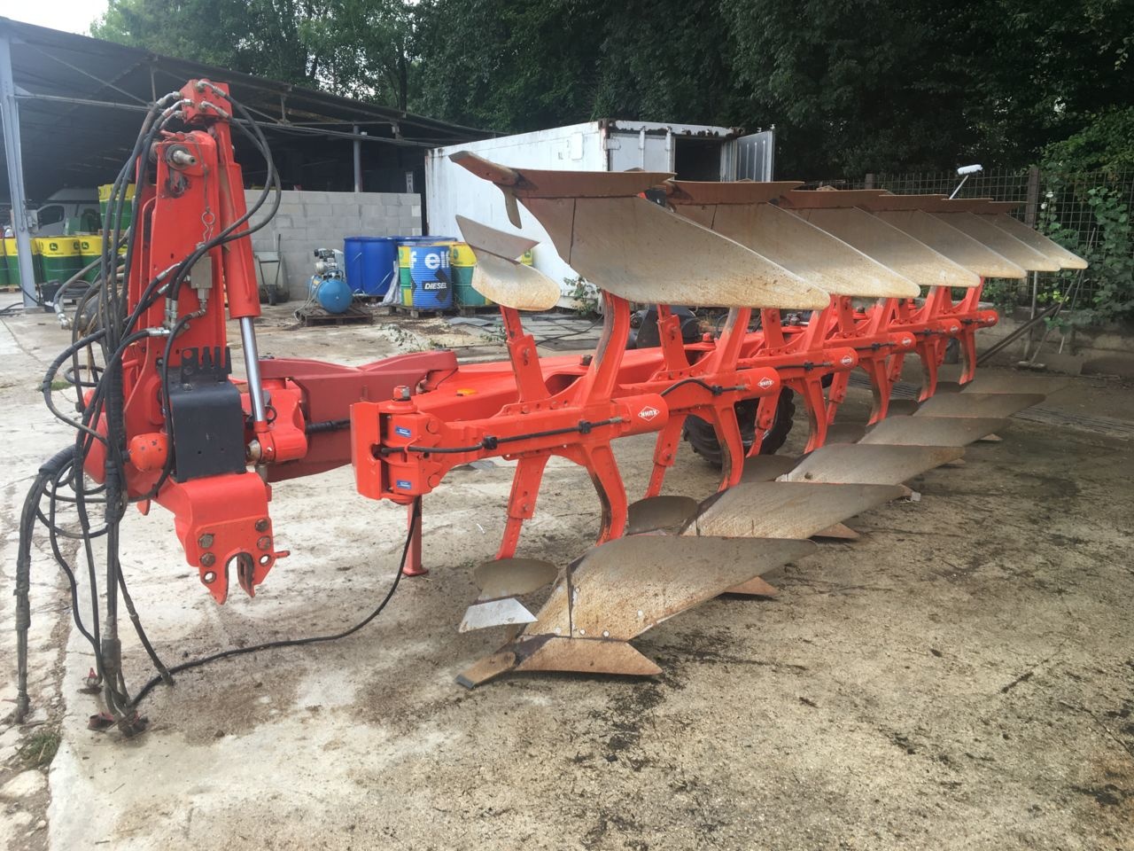 Kuhn Vari-Master 183 7T plough €28,000