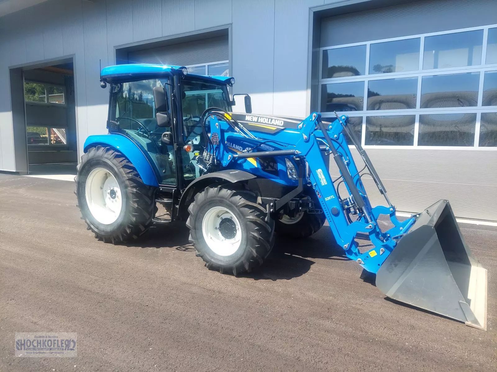 E-FARM: New Holland T4.75 S - Tractor - id V95Y3MQ - €44,159 - Year of construction: 2024 - Engine hours: 411,Engine power (HP): 75,Austria