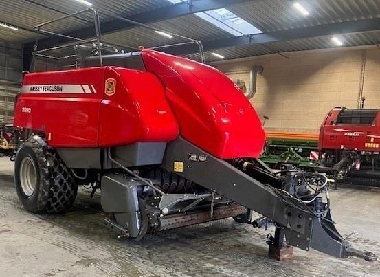Massey Ferguson 2290 Baler €46,836
